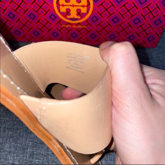NWT Tory Burch Patos Disk Sandal Calf Leather Size 5 - Picture 4 of 5